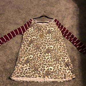 Leopard print with burgundy striped sleeves dress